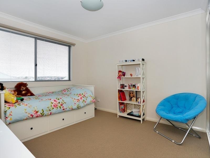 33 Ladera Drive, Clarkson WA 6030