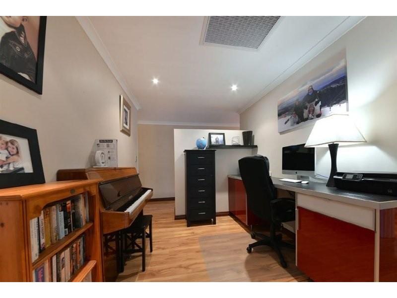 23 Mokutu Court, Quinns Rocks WA 6030