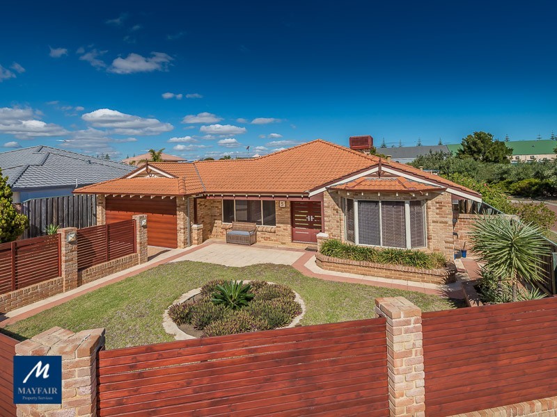 5 Karmoy Place, Mindarie WA 6030
