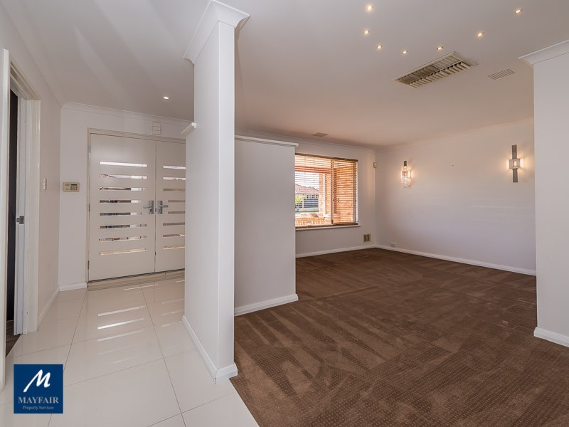 5 Karmoy Place, Mindarie WA 6030