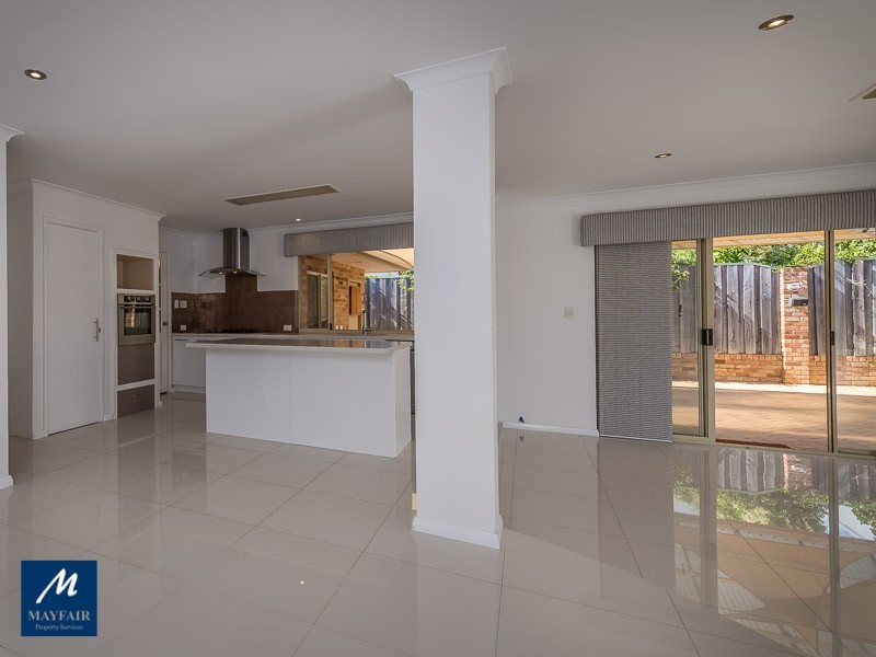 5 Karmoy Place, Mindarie WA 6030