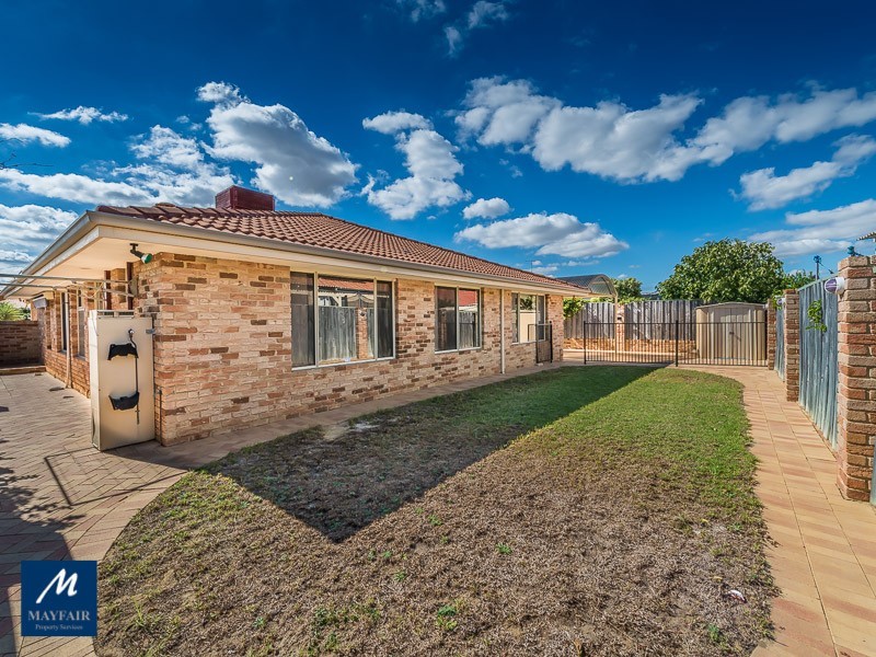 5 Karmoy Place, Mindarie WA 6030