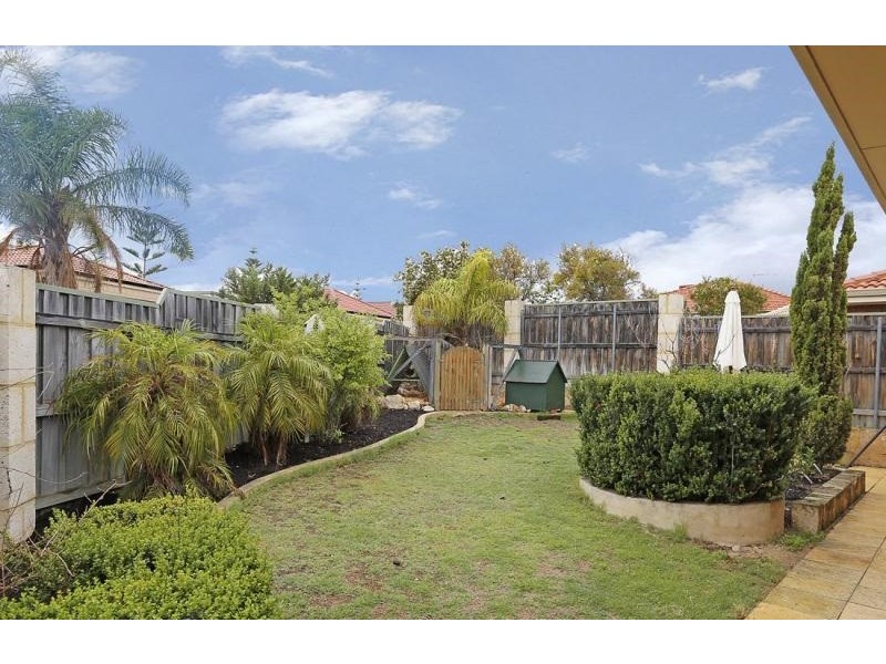 3 Ayr Way, Mindarie WA 6030
