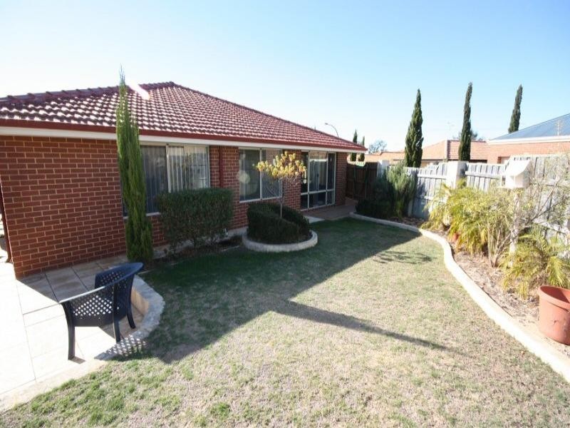 3 Ayr Way, Mindarie WA 6030