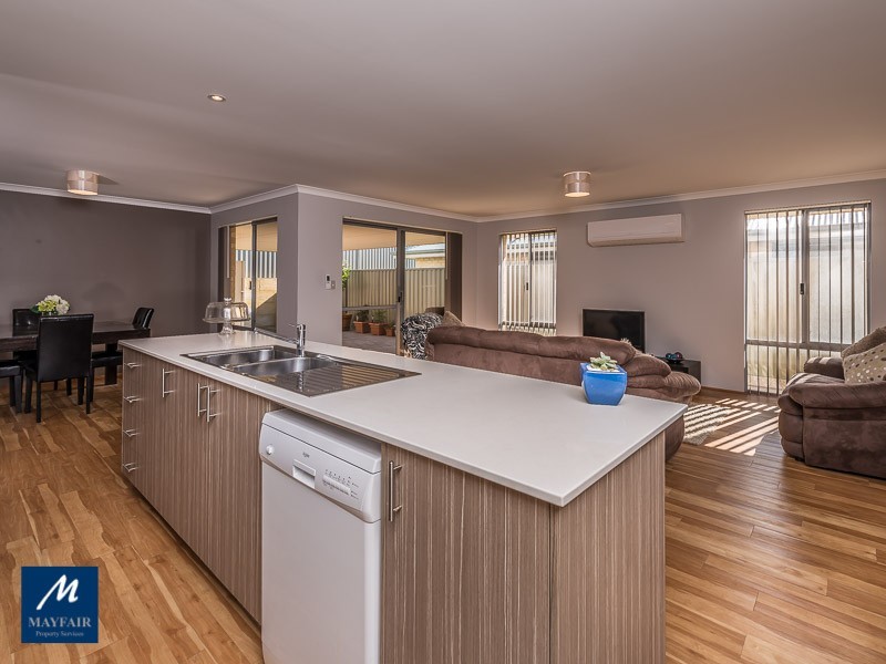 27 Farnham Pass, Alkimos WA 6038