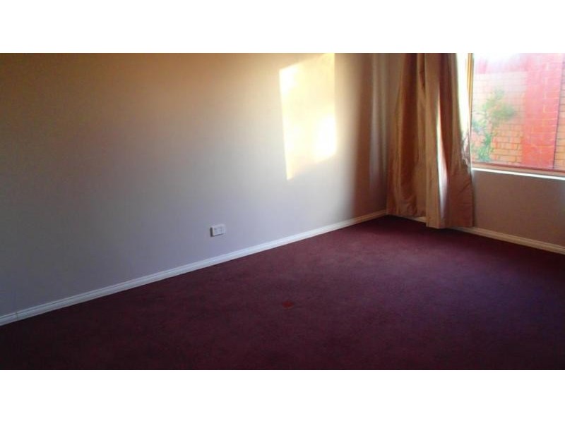 11 Carbine Loop, Banksia Grove WA 6031