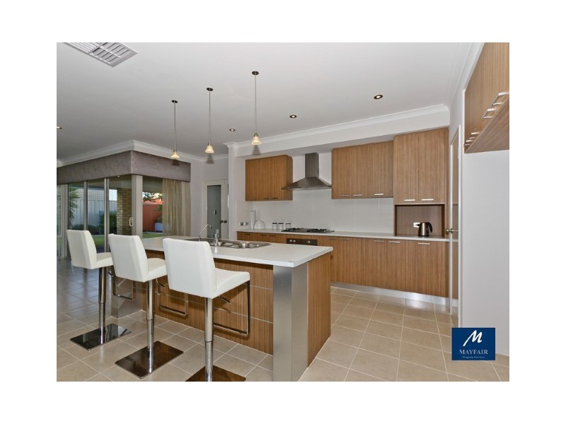 14 Jindalee Blvd, Jindalee WA 6036