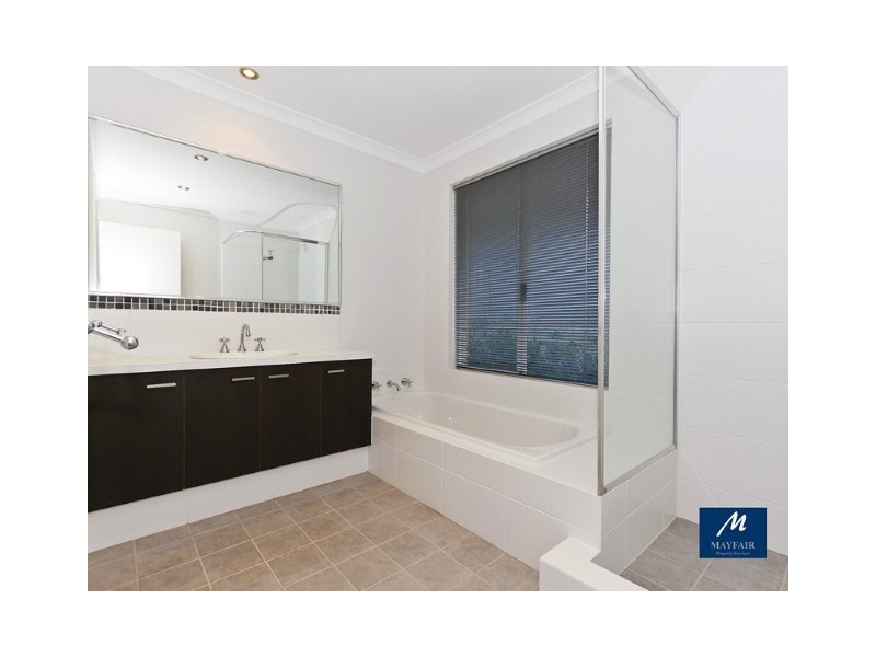 14 Jindalee Blvd, Jindalee WA 6036