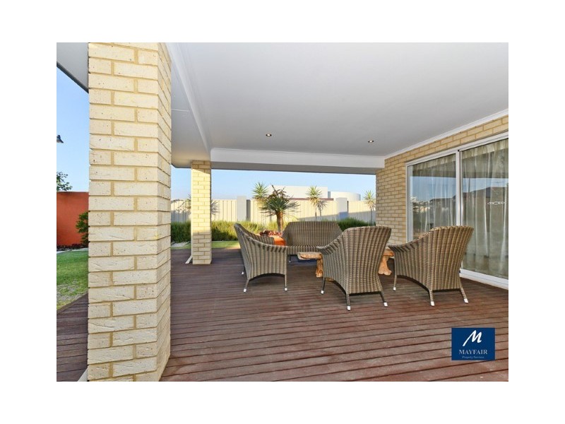 14 Jindalee Blvd, Jindalee WA 6036