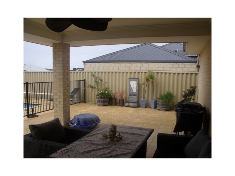 11 Costelloe Gardens, Butler WA 6036