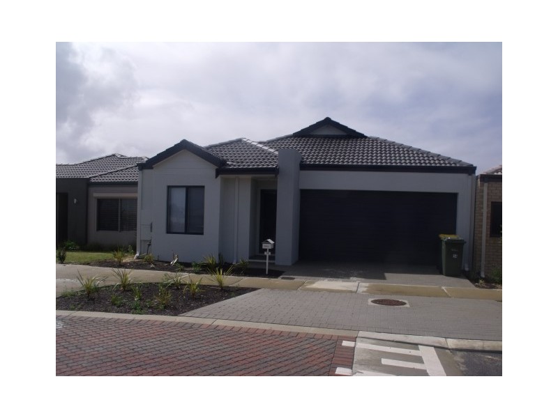 14 Moville Pass, Ridgewood WA 6030