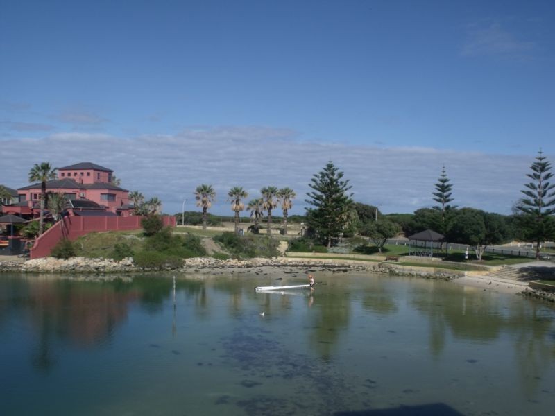 21 Rosslare Promenade, Mindarie WA 6030