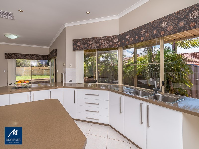 14 Lilystone Retreat, Landsdale WA 6065