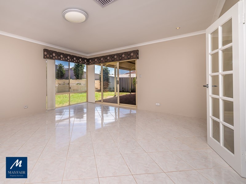 14 Lilystone Retreat, Landsdale WA 6065