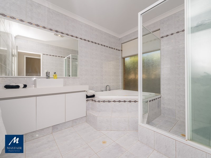 14 Lilystone Retreat, Landsdale WA 6065