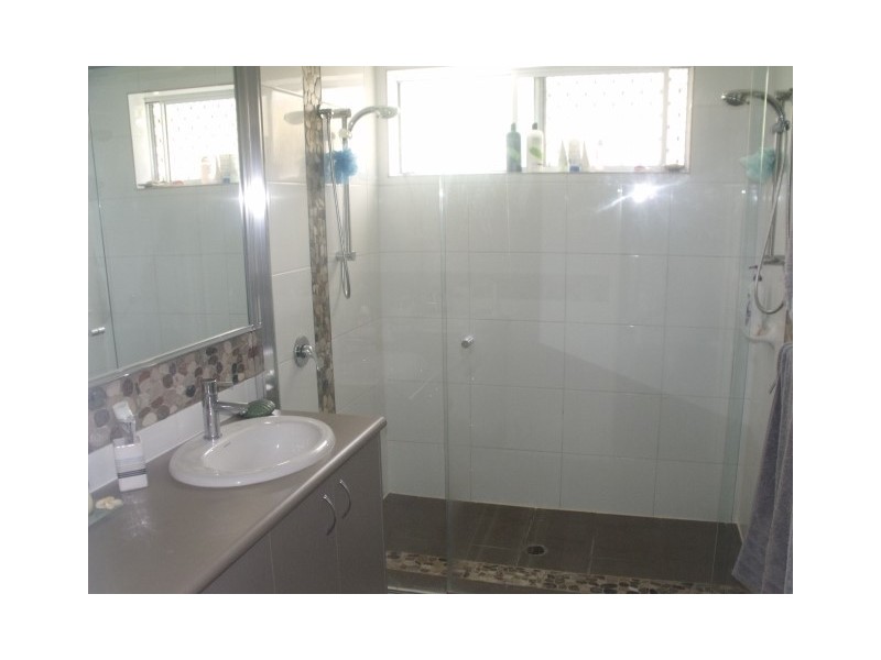 9 Triller Bend, Tapping WA 6065