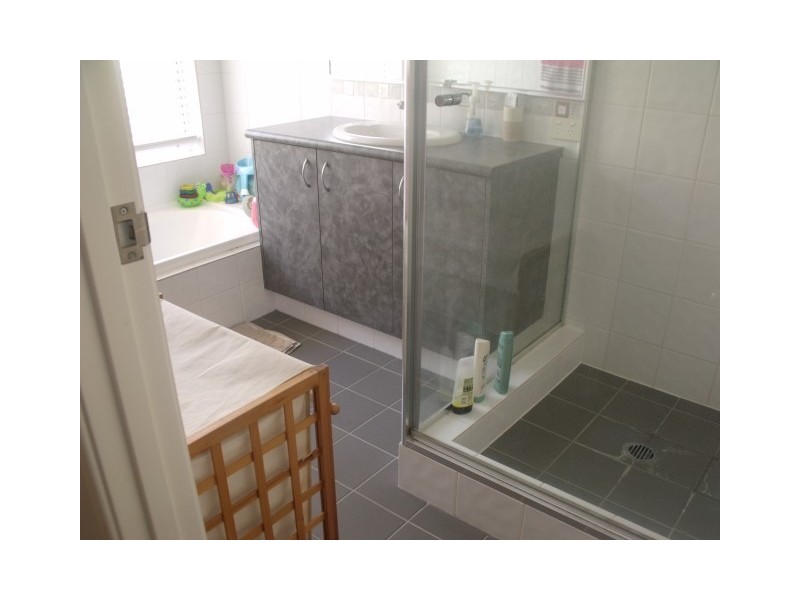 9 Triller Bend, Tapping WA 6065