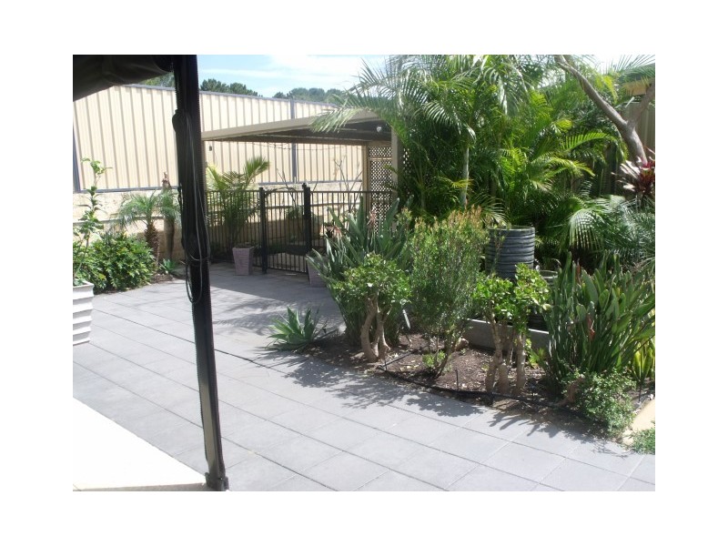 9 Triller Bend, Tapping WA 6065