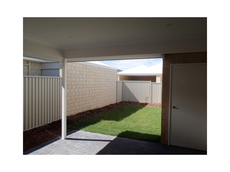 23 Comito Bend, Alkimos WA 6038