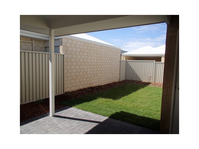 23 Comito Bend, Alkimos WA 6038