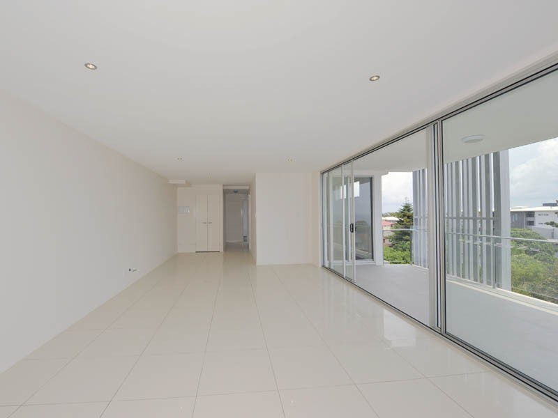 75 Sutton Street, Redcliffe QLD 4020