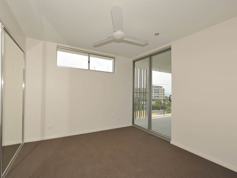 75 Sutton Street, Redcliffe QLD 4020