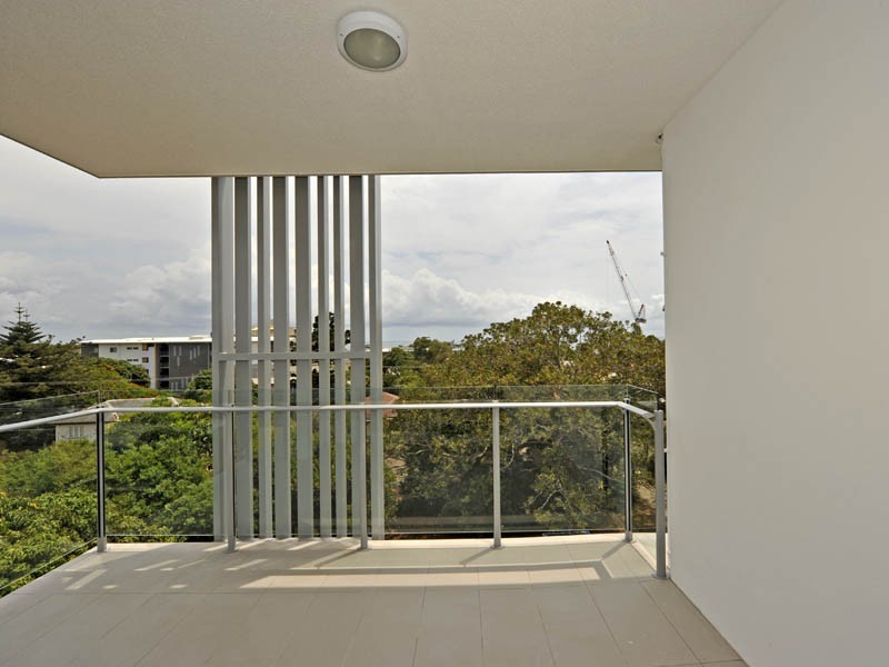 75 Sutton Street, Redcliffe QLD 4020
