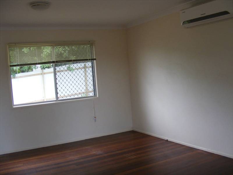 12 Kurrajong Street, Woodridge QLD 4114