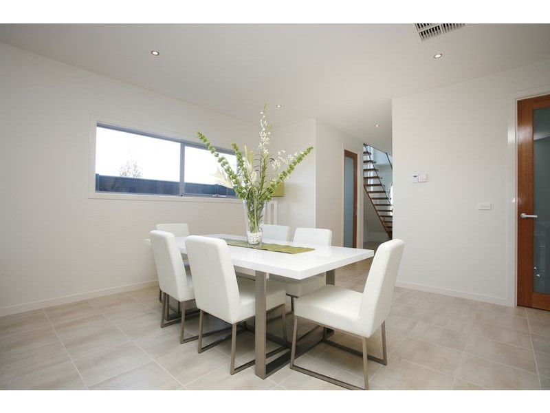 Caroline Springs VIC 3023