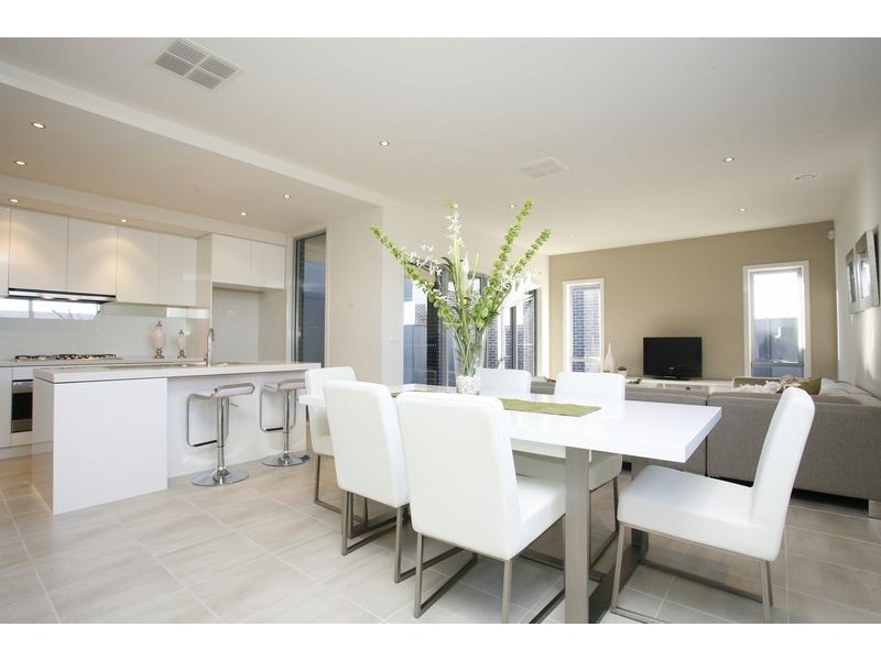 Caroline Springs VIC 3023