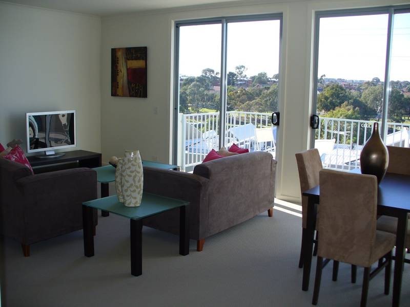 Coburg VIC 3058