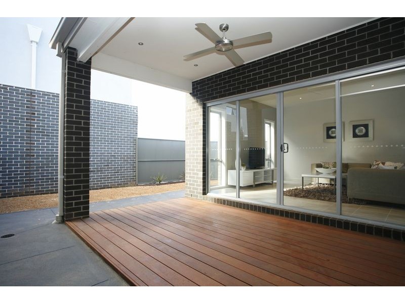 Caroline Springs VIC 3023