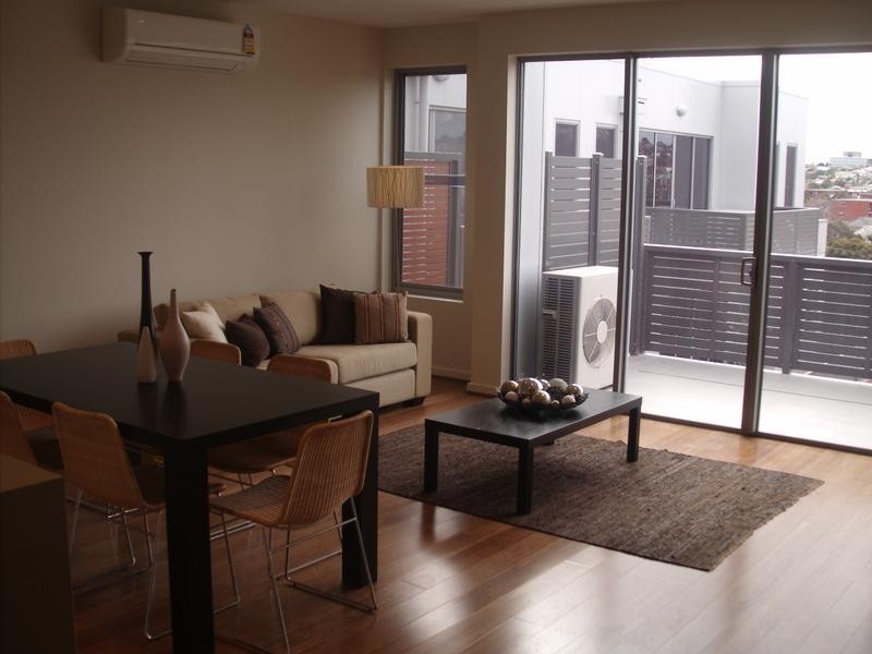 211/8 Burrowes Street, Ascot Vale VIC 3032