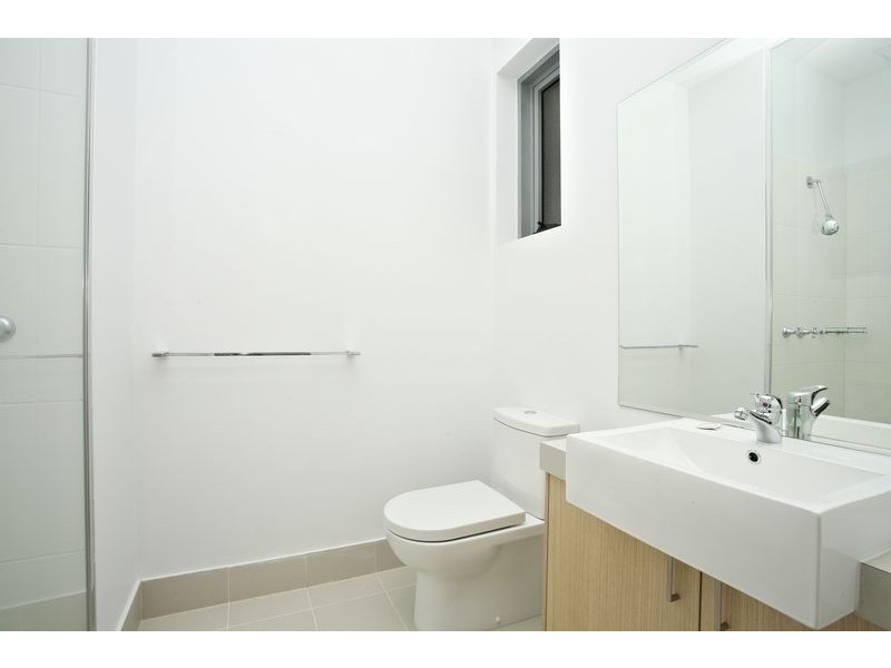 211/8 Burrowes Street, Ascot Vale VIC 3032