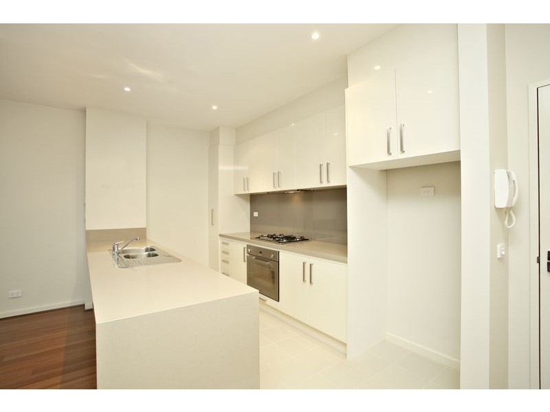 301/8 Burrowes Street, Ascot Vale VIC 3032