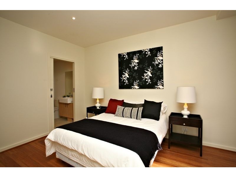 G08./8 Burrowes Street, Ascot Vale VIC 3032