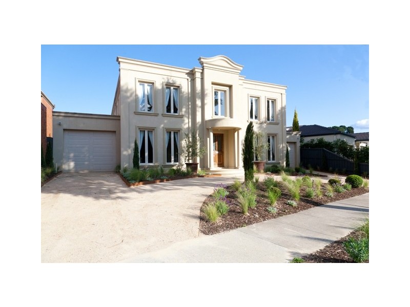 62 Strathfield Parade, Croydon VIC 3136