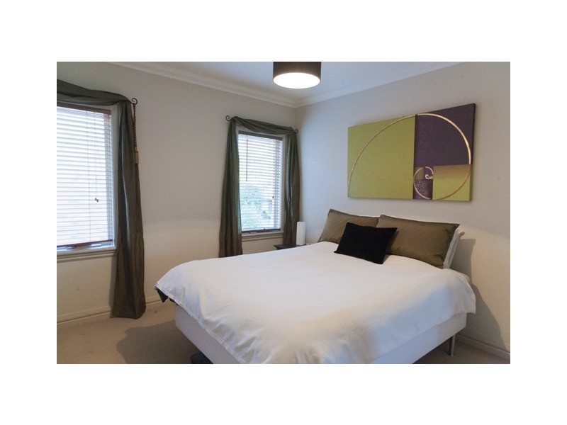 62 Strathfield Parade, Croydon VIC 3136