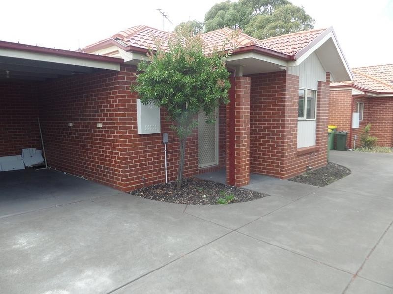 2/70 Marchant Avenue, Reservoir VIC 3073