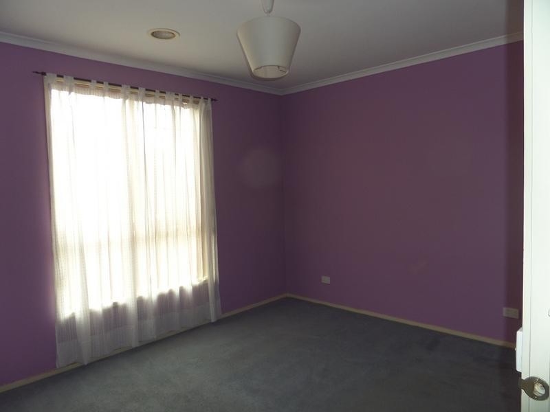 5 Romsey Street, Reservoir VIC 3073