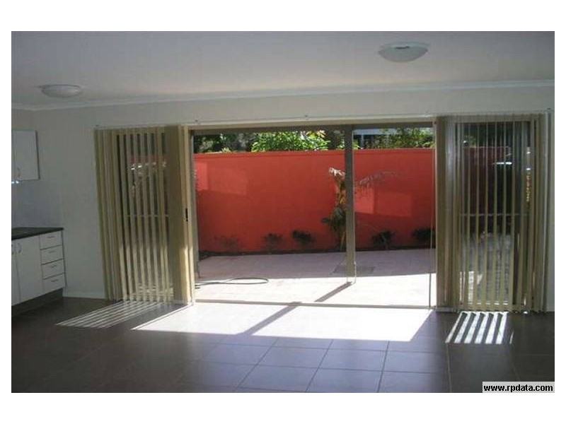 5/82 Simpson Street, Beerwah QLD 4519