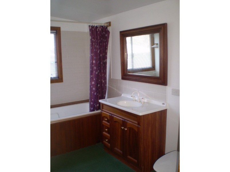 145 Howard Street, Nambour QLD 4560