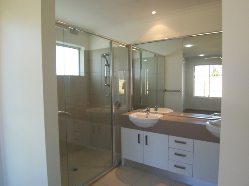 6 Stoneybrook Drive, Peregian Springs QLD 4573