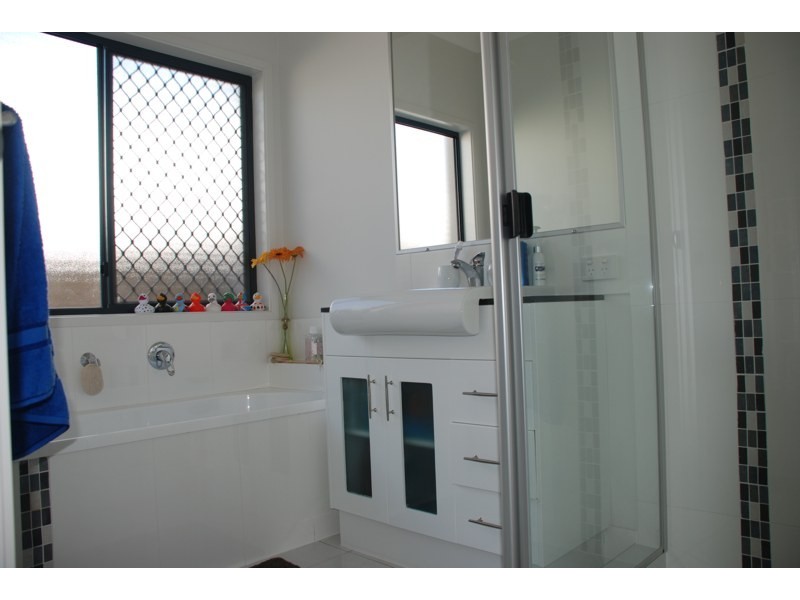 50 Northcote Crescent, Caloundra West QLD 4551
