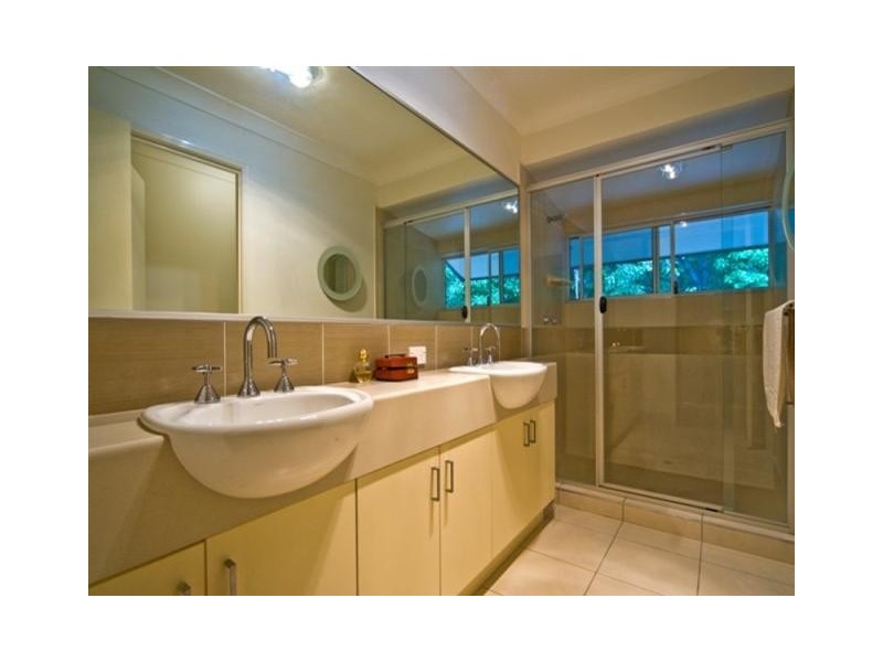 12 Barnes Drive, Buderim QLD 4556
