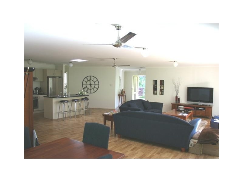 12 Barnes Drive, Buderim QLD 4556