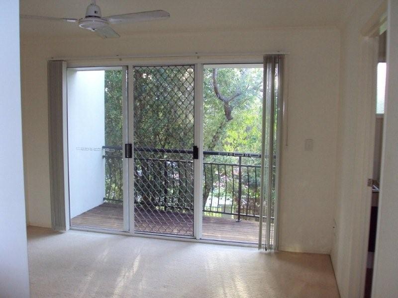 6/1-3 Beacon Court, Sunrise Beach QLD 4567