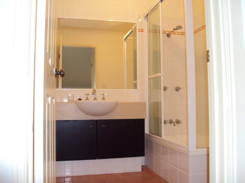 6/1-3 Beacon Court, Sunrise Beach QLD 4567