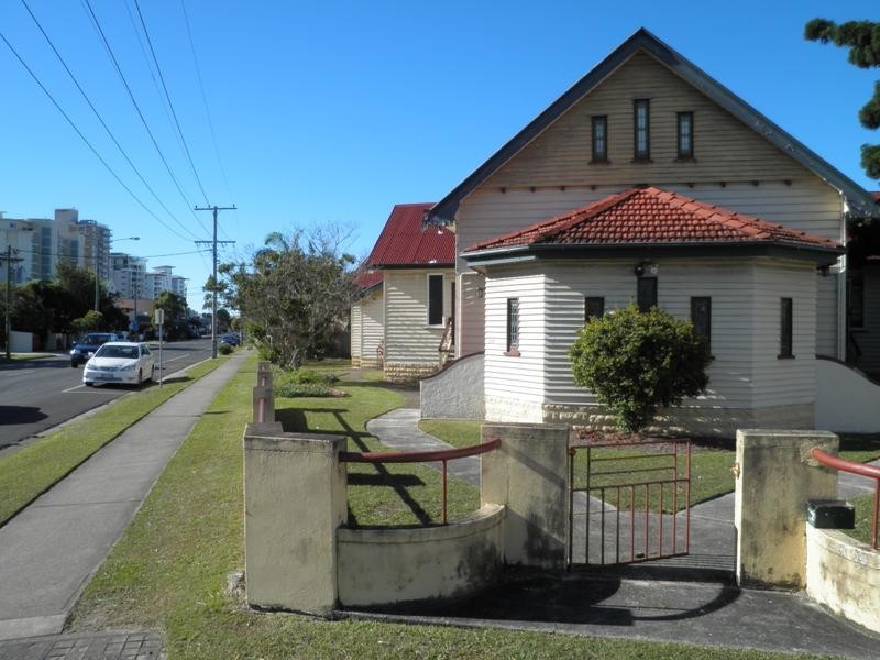 22 Beach Road, Maroochydore QLD 4558