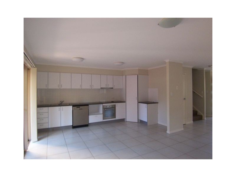 3/82 Simpson Street, Beerwah QLD 4519